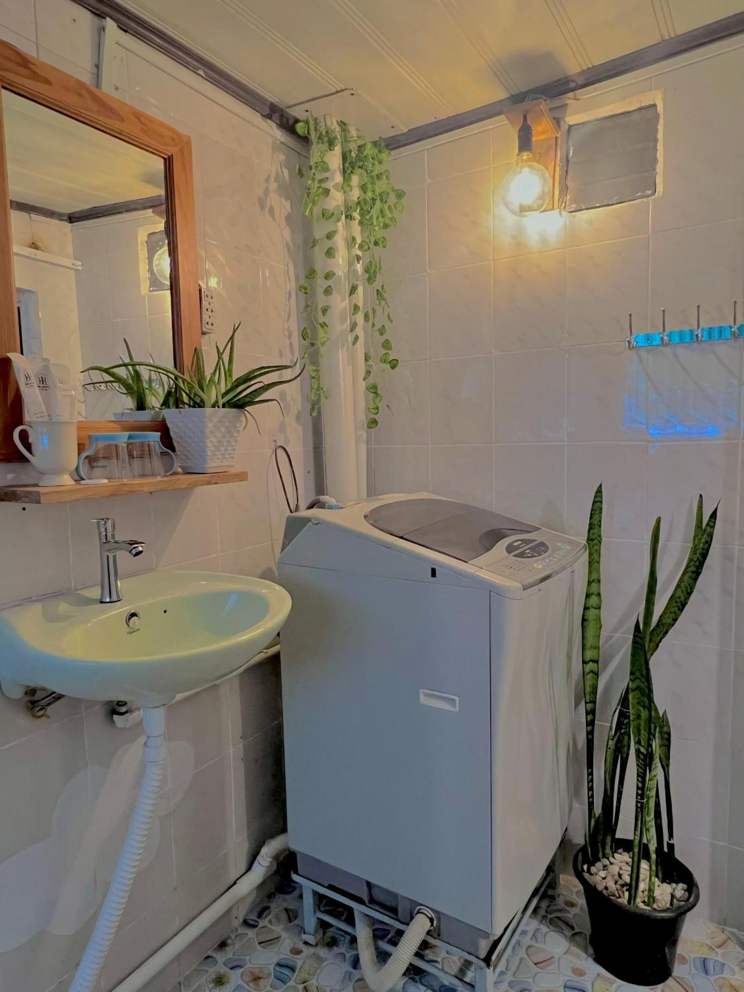Hung Apartment Dalat Экстерьер фото